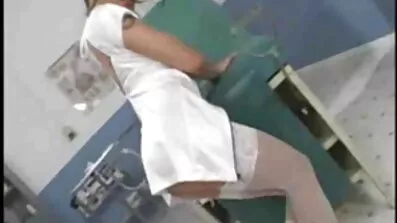 కర్లీ గై అప్ తెలుగు సెక్స్ సెక్స్ తెలుగు ముడిపడి మరియు ఇబ్బంది పెట్టాడు తన యువ సోదరి