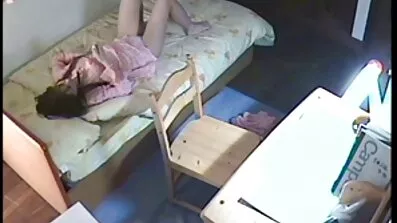 బస్టీ brunette jerks మొడ్డ తెలుగు సెక్స్ సెక్స్ సెక్స్ ముందు కెమెరా