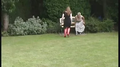 మసాజ్ ఇబ్బంది తెలుగు సెక్స్ సెక్స్ పెట్టాడు క్లయింట్ తో మంచి పెద్ధ కాయలు