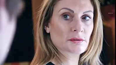 ఆఫీసర్ పనిలో చాలా అలసిపోయాడు, ఆమె నోటిలో ఒక ఆత్మవిశ్వాసంతో విశ్రాంతి తీసుకోవాలని నిర్ణయించుకుంది. సెక్స్ సెక్స్ తెలుగు